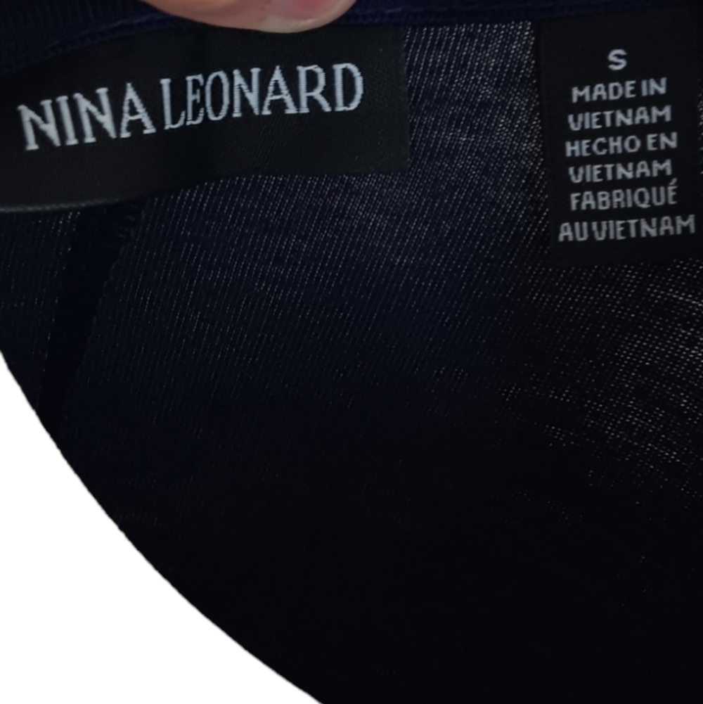 NWOT Nina Leonard Blue Pullover V-Neck Sleeveless Lace Flowy Pockets. … - Picture 4 of 6